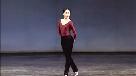 北京舞蹈学院古典舞身韵组合舞蹈教材视频-脚位