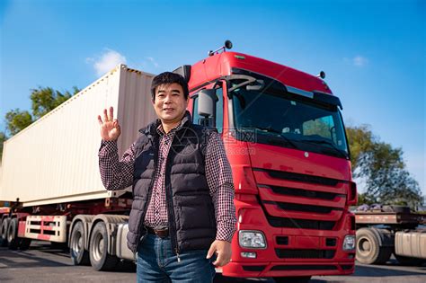 2020年“十大最美货车司机”揭晓 湖南省个体货车司机龙兵上榜 - 国内动态 - 华声新闻 - 华声在线