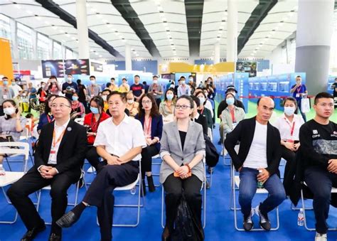 中国水族行业高峰论坛于CIPS广州宠物展期间成功举行-去展网