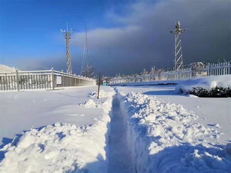 今年冬天首个暴雪预警发布！大范围雨雪已上线，中国气象局启动Ⅳ级应急响应_凤凰网