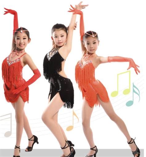 少儿拉丁舞表演候场的小女孩-中关村在线摄影论坛