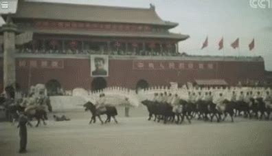 1949到1999年，我国阅兵对比，开国大典骑兵方队出场太震撼！_腾讯视频