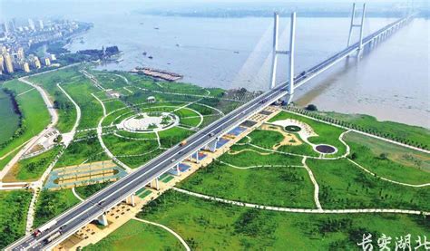 荆州出台20条措施 护航江汉平原高质量发展示范区建设