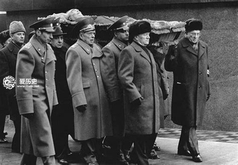 1953年3月，苏联领导人斯大林逝世，国际形势发生重大变化_腾讯视频