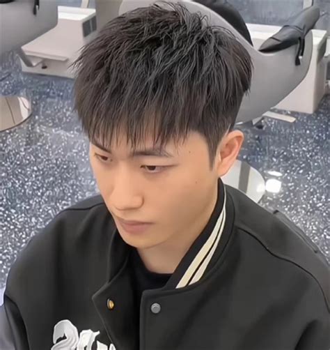 男士烫头发型图片