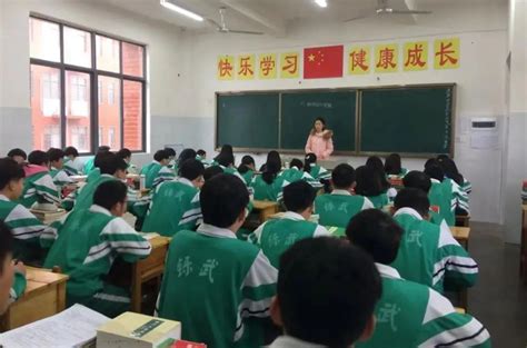 2022年湖南张家界市市直学校公开招聘教师拟聘用人员公示