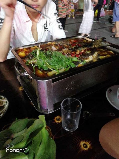 巫山烤鱼,中国菜系,食品餐饮,摄影素材,汇图网www.huitu.com