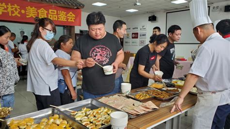 《都市快报》：这所大学给学生建了两个厨房自己烧菜，这两天学校里饭香四溢-浙江农林大学