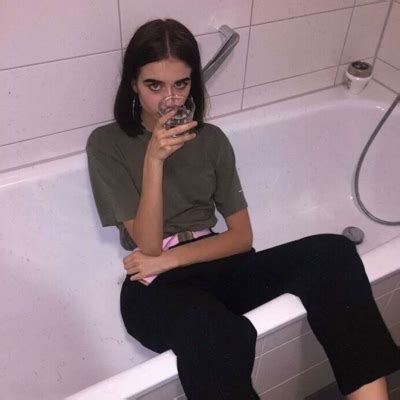 狂野温柔头像女生