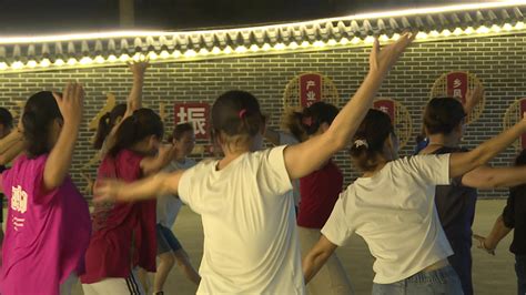 迎亚运！广场舞“舞”动运动氛围 “舞”出健康生活