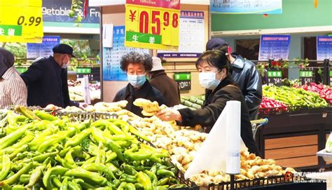 两大蔬菜批发市场恢复交易 吃便宜叶子菜还需等两月_武汉_新闻中心_长江网_cjn.cn