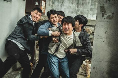 Netflix韩剧《地狱公使》11个幕後彩蛋！导演揭秘地狱公使为何是三个 - DramaClub