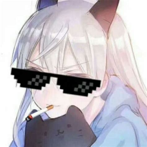 墨镜甜美女生头像动漫