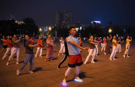 许昌解读“晚9点后不准跳广场舞” ：量化跳舞时间为守法和执法提供指引-大河网