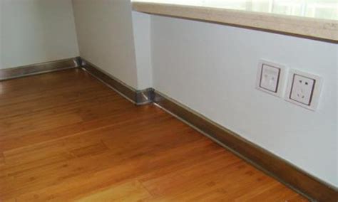 木地板踢脚线安装方法解析 这样安装简单又实用_建材知识_学堂_齐家网