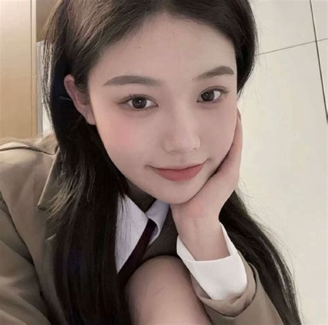 矮胖甜美女生头像图片真人