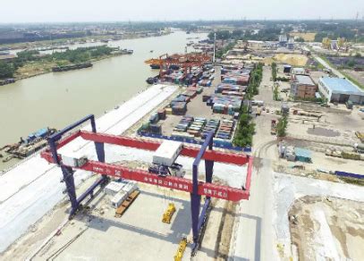 就在昨日，全省规模最大的内河集装箱码头淮安新港二期启用运行！_我苏网