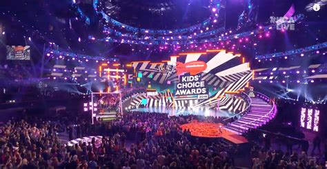 Kca - Kids Choice Awards 2016 Logo Transparent PNG - 884x1000 - Free ...