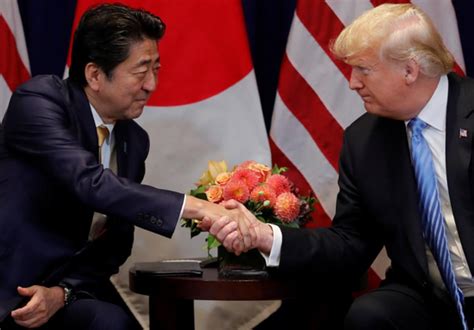 特朗普：日本首相安倍同意展开双边自贸协议谈判_新浪财经_新浪网