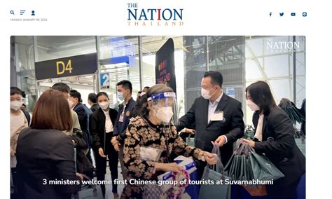 泰国副总理赴机场接机，迎接首批中国游客_手机新浪网