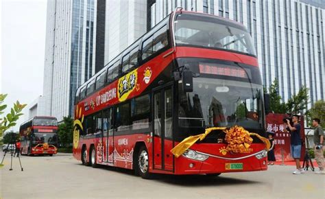 浦东浦西连游+上海双层观光巴士建筑可阅读专线一日票_【春秋旅游】