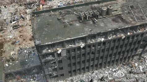 航拍天津滨海新区爆炸现场[组图]_图片中国_中国网