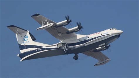 中国自主研制水陆两栖飞机鲲龙今年将在青岛进行海上首飞_凤凰网