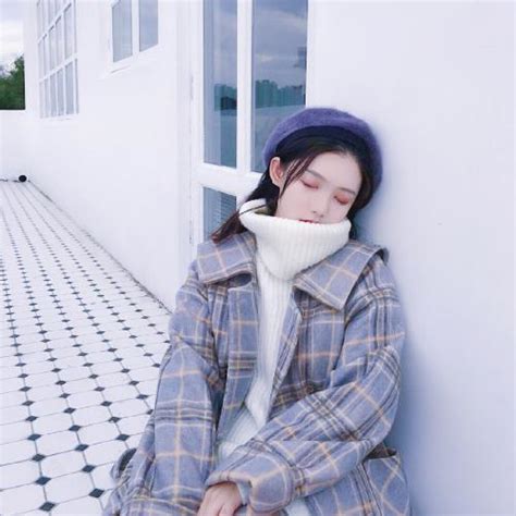 超甜美女生头像夏天