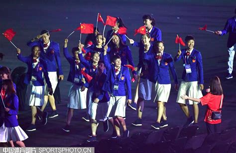 现场直击！雅加达亚运会开幕式中国代表团入场_新体育网