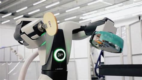 全球首个AI发球机器人，不一样的智能陪练_湃客_澎湃新闻-The Paper