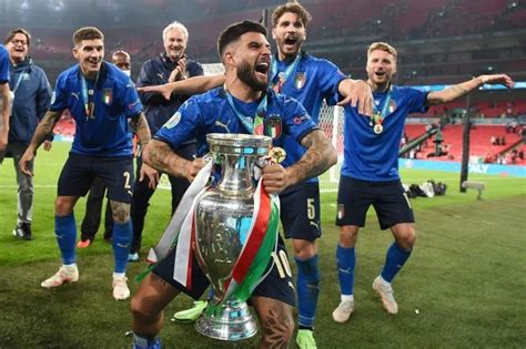 欧国联 意大利vs英格兰 欧洲杯冠亚军战火重燃英格兰表现糟糕|英格兰|国联|意大利_新浪新闻
