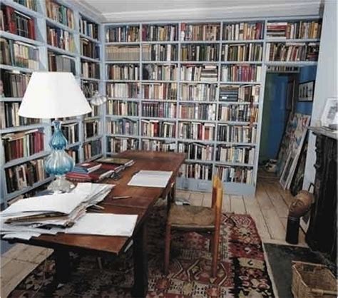 16 Stimulating WorkPlaces of Famous Authors - FAMOUS AUTHORS