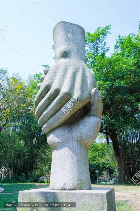 南宁精神互相帮助诚信城市雕塑,雕塑艺术,文化艺术,摄影素材,汇图网www.huitu.com