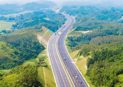 广东拟改扩建一条高速公路，由4车道扩至8车道，预计明年6月动工 – 南京人生活
