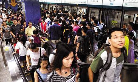 北京地铁年客流量上亿，为何还在亏损中？地铁究竟是怎样挣钱的？-讲白搭-台州19楼