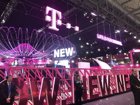 T-Mobile 的图像结果