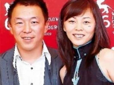 黄渤”背后女人“小欧首曝光 相恋13年育有一女_娱乐中心_中国网