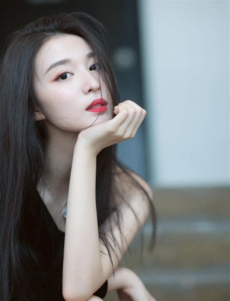 王楚然头像甜美女生