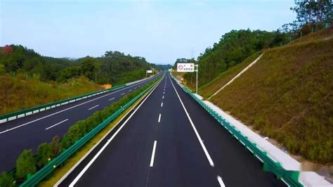 广西麦岭（湘桂界）至贺州高速公路建成通车_贺州新闻_贺州新闻网