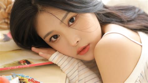 温婉小姐姐图片