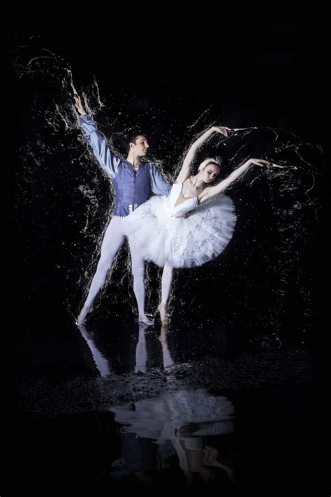 文化随行-绝美！世界经典芭蕾舞剧系列之《天鹅湖》