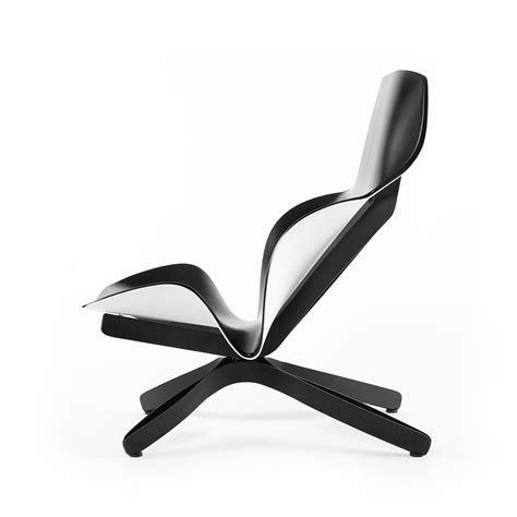 OM lounge chair——符合人体工程学的座椅，极具表现力 - 普象网