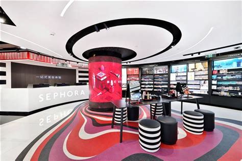丝芙兰SEPHORA北京国贸概念店 打造高端美妆行业新地标