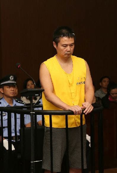 杭州“房叔”张新一审被判死缓 受贿1.24亿余元--时政--人民网