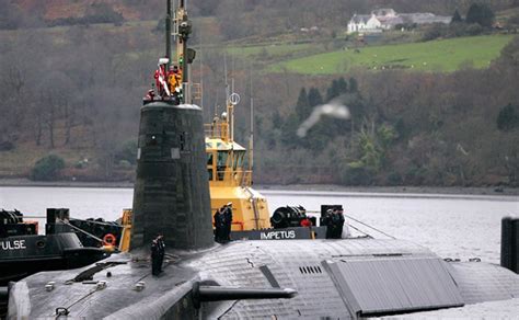 英国核潜艇提前抵达韩国港口 全体艇员接受新冠病毒检测-新闻频道-和讯网