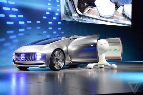 梅赛德斯-奔驰在中国创新推出10分钟数字金融解决方案- DoNews汽车