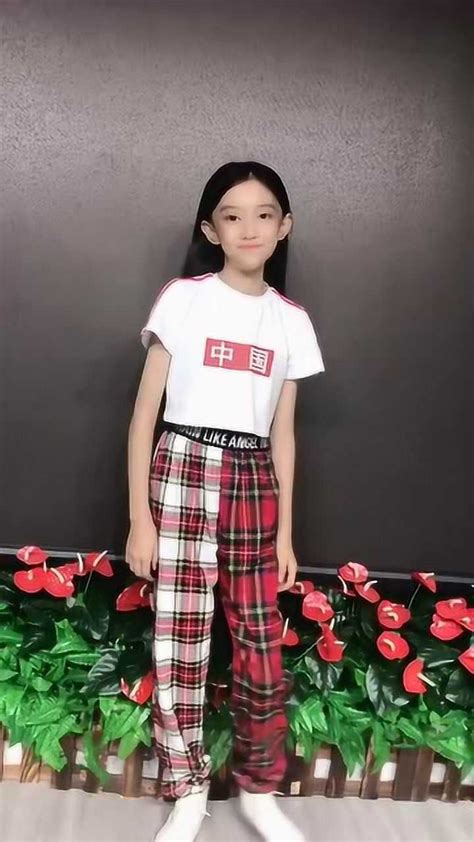 宋小睿照片图片