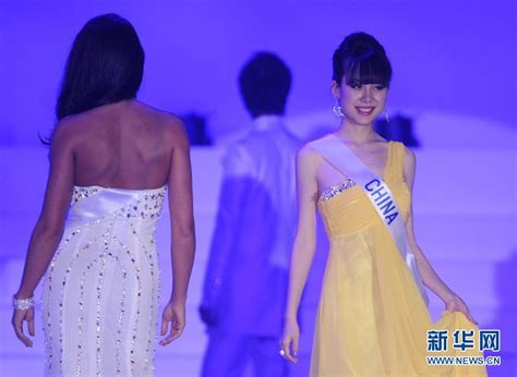 第70届环球小姐选美大赛在即 佳丽们秀各色服饰气质卓绝_凤凰网