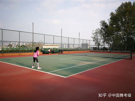 济南有哪些比较好的网球培训俱乐部？ - 知乎