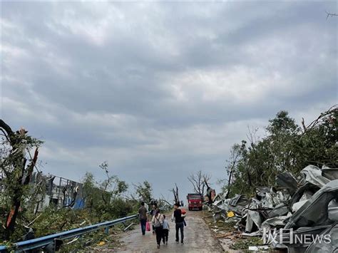 武汉蔡甸区突发龙卷风 已致6人死亡